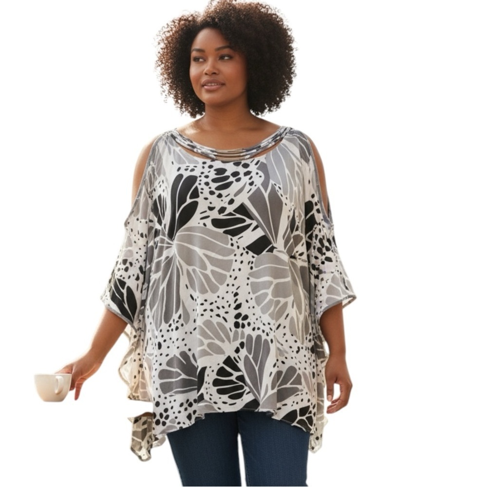 BOLD elements Monochrome Cold Shoulder Floral Blouse NWT XL